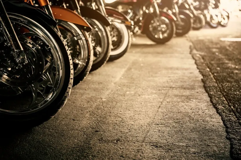 Livraison rapide pièces moto, scooter, cross près de Orange